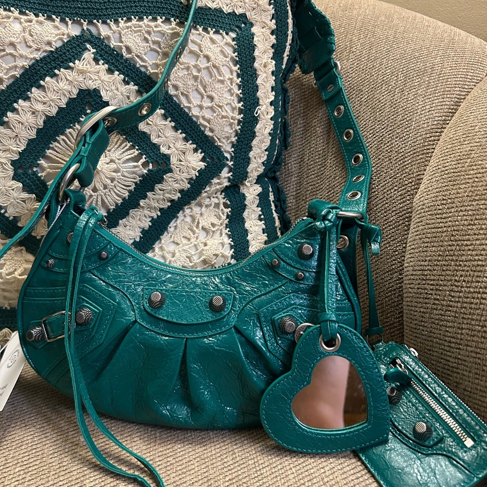 NEW!💚Balenciaga Le Cagole XS Green Shoulder Crossbody Bag